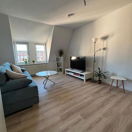 1 Raum Dachgeschosswohnung In Ruhiger Lage Limabach - Oberfrohna Exterior foto
