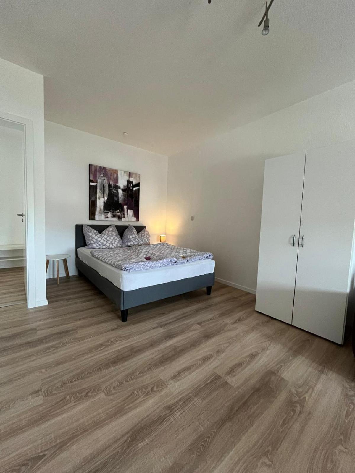 1 Raum Dachgeschosswohnung In Ruhiger Lage Limabach - Oberfrohna Exterior foto